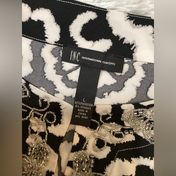 INC International Concepts black and white beaded detail blouse Large - Picture 13 of 13